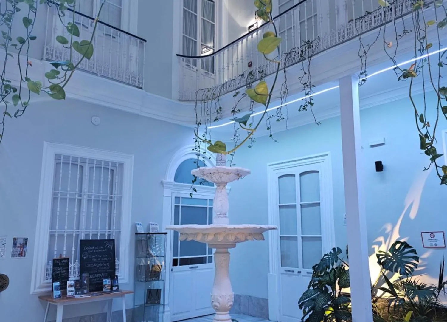 Planeta Cadiz Hostel