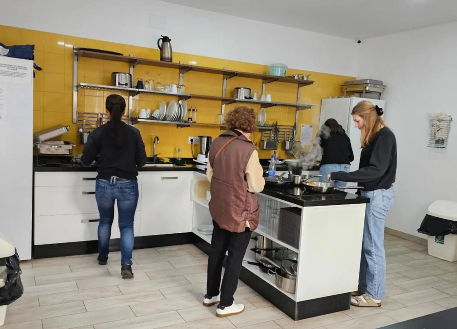 Planeta Cadiz Hostel ספרד